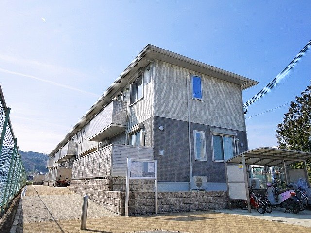 メゾンラフィーネ（外山）の外観|外はこのようになっています