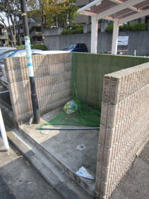 【その他共用部分】 | アンジェレ藤が丘 | 敷地内ごみ置き場でごみ出しもらくらく～♪忙しい社会人さんや主婦さんにもうってつけ！