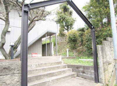 【エントランス】 | ガーデンヒルズ百合ヶ丘