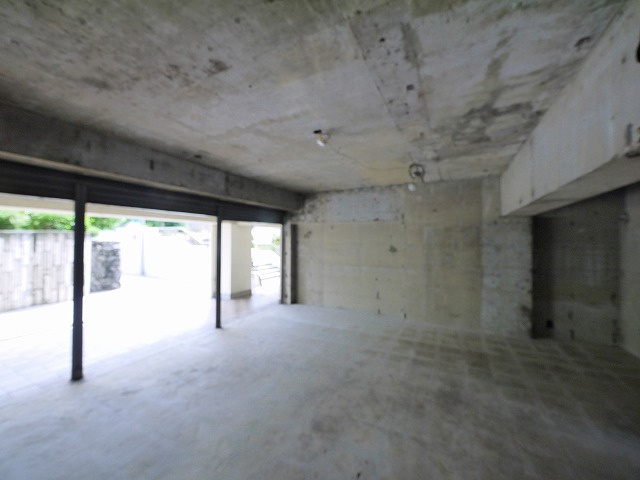 秋篠サンパレス(店舗)の内装