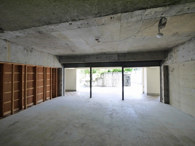 秋篠サンパレス(店舗)の内装