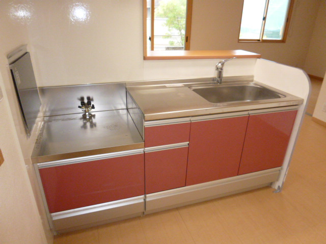 ハミングバードＣのキッチン|キッチン