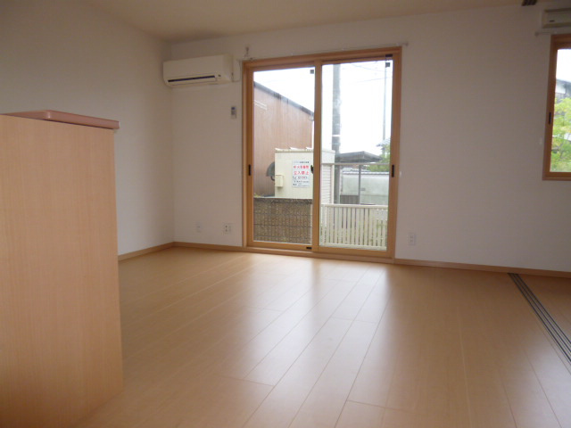 ハミングバードＣの居間・リビング|リビング