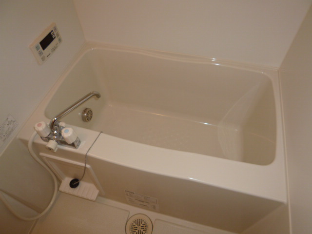 ハミングバードＣの浴室|追い焚きバス