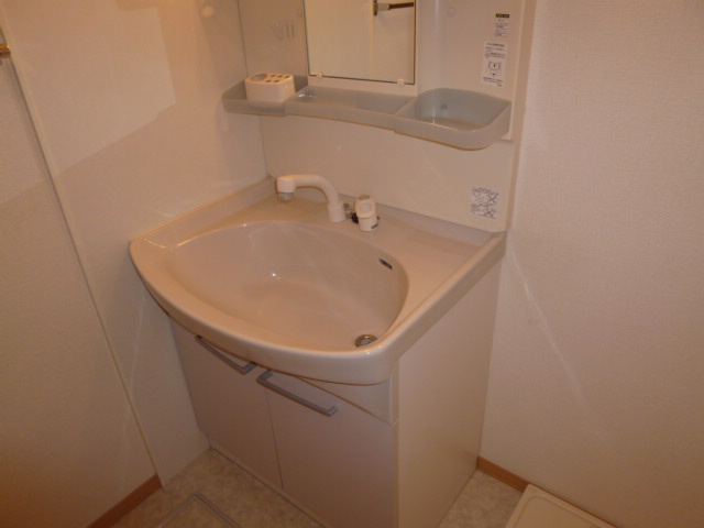 ハミングバードＣの独立洗面台|シャンプードレッサー