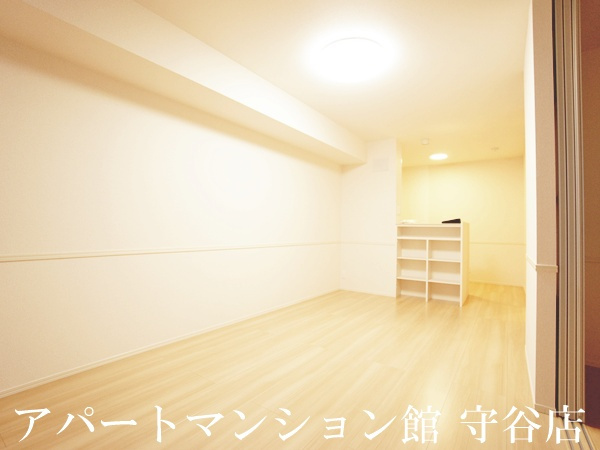 サンモールAの居間・リビング