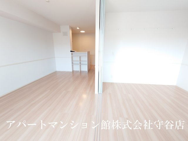 サンモールAの居間・リビング