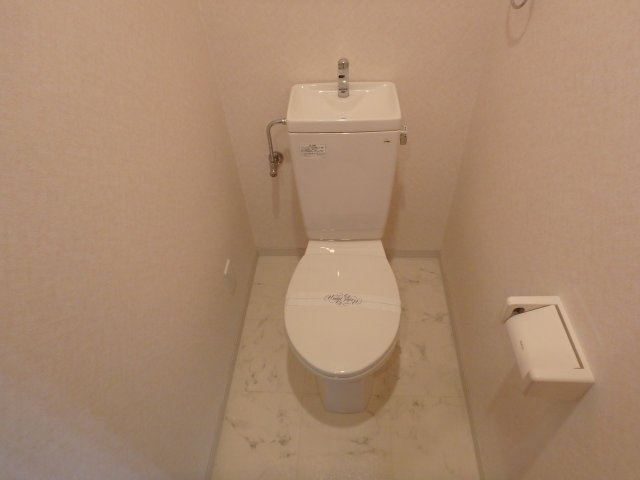 アンソレイユ菱屋西のトイレ