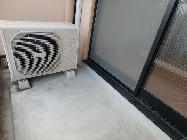 アンソレイユ菱屋西のバルコニー