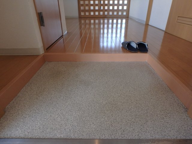 アンソレイユ菱屋西の玄関