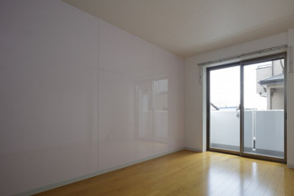 【寝室】 | The Ookubo Base