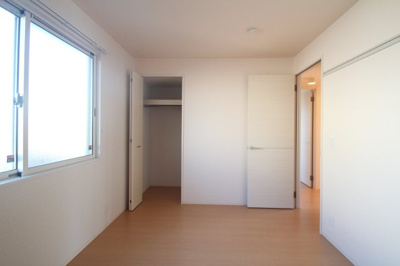 【子供部屋】 | ライネスハイムA | ゆったりした子供部屋です