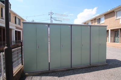 【収納】 | ライネスハイムA | 専用の外物置付き