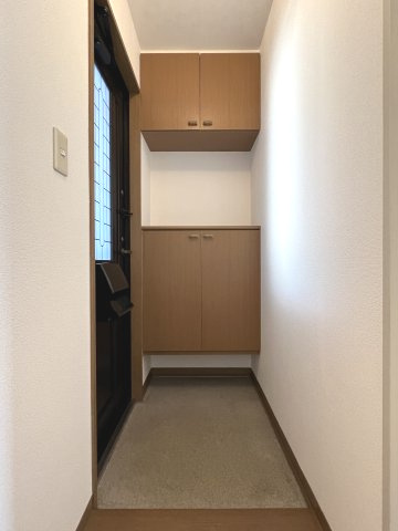 セジュール碧Eの玄関