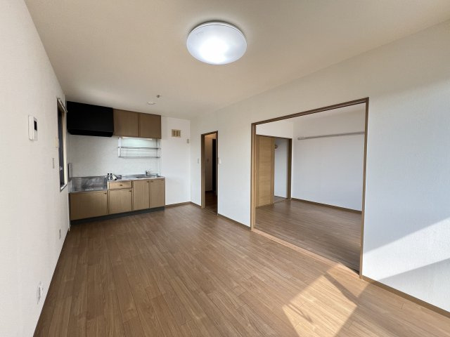 セジュール碧Eの居間・リビング