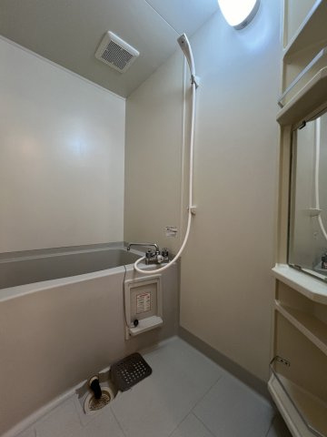 セジュール碧Eの浴室