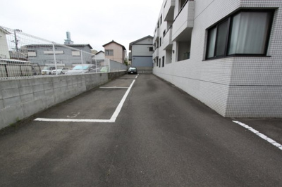 【駐車場】 | ベルシティ二本杉