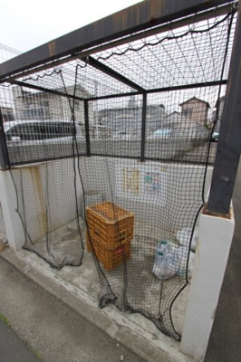 【その他共用部分】 | ベルシティ二本杉 | ごみ置き場
