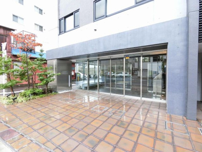 【エントランス】 | アルコード横濱吉野町 | 横浜市営地下鉄ブルーライン「吉野町」駅徒歩3分の好立地！