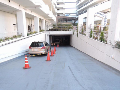 【駐車場】 | 横浜ダイカンプラザスポーツメント