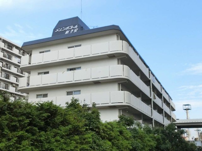 【外観】 | メゾンボヌール新子安 | 1階住居につき足音等階下の心配がなく安心して暮らせます！