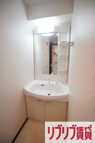 東ビルの洗面所