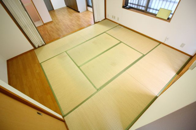 【和室】 | 神楽町　貸家