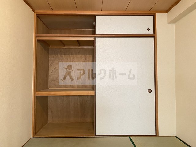 エクセレンスの収納|エクセレンス（藤井寺市）　押入れ