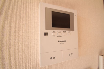 【セキュリティ】 | フランボワーズ | TVインターホン付です