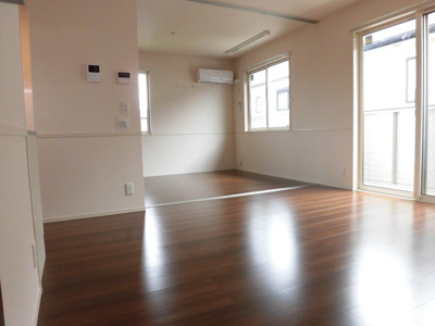 【居間・リビング】 | ルミエールテラス大村