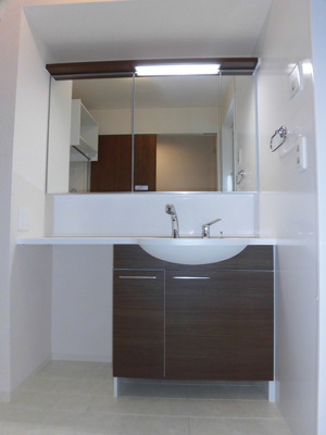 【洗面所】 | ルミエールテラス大村