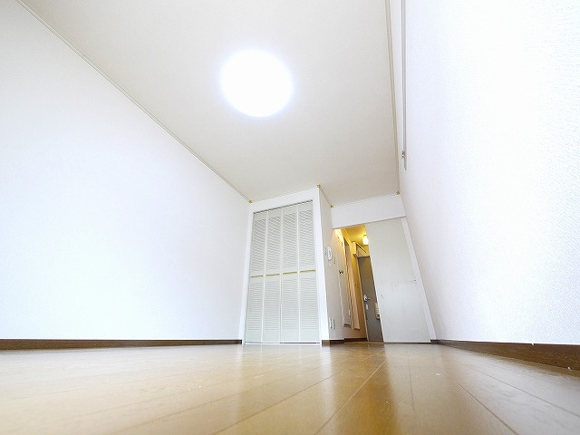 エスポワールウノの居間・リビング