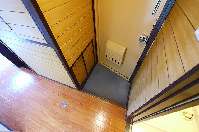 武田マンションの玄関|きれいな玄関です