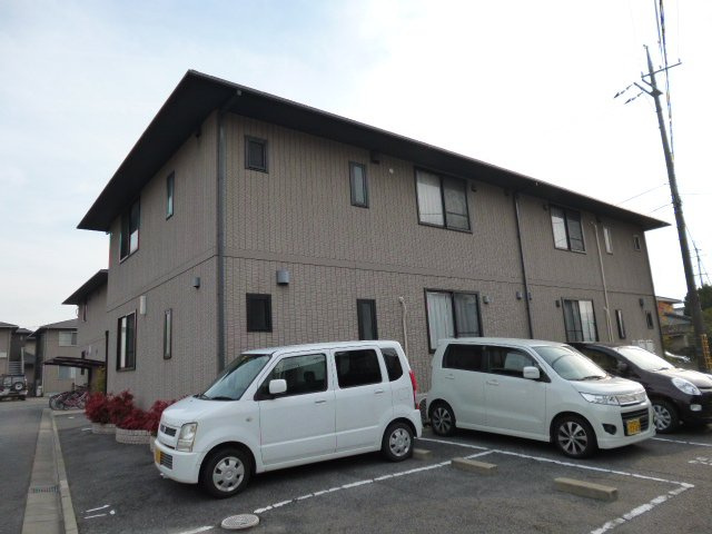 倉敷市新田のアパートの外観
