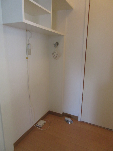 健生ビルのその他|室内洗濯機置場