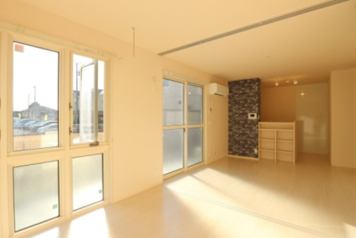 ソレアードＥの洋室