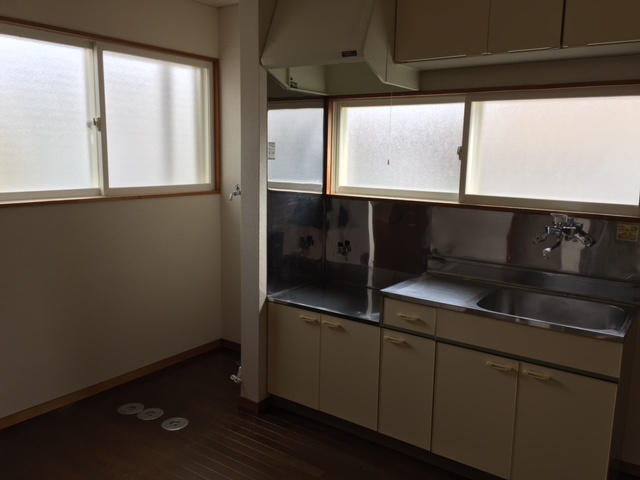 サバービアヨシヨ Bのキッチン