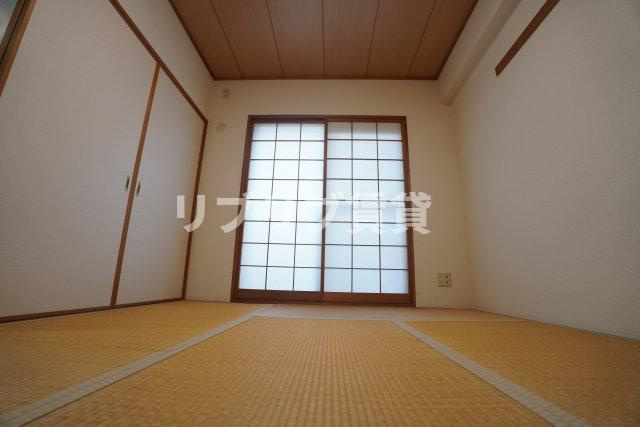 ダイアパレスポートアネックス千葉の和室