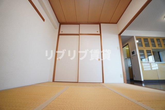 ダイアパレスポートアネックス千葉の和室