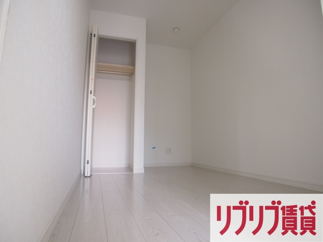 グレイスコート神明町の寝室