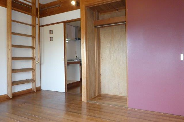 ソレイユ倉敷川の寝室|洋室