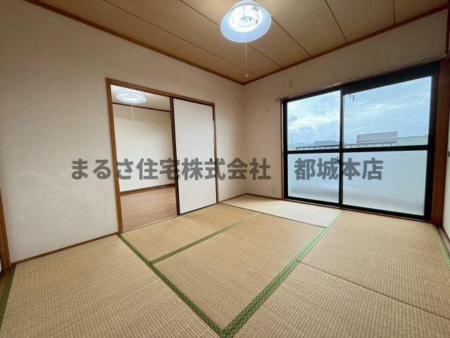 日の出マンションの和室