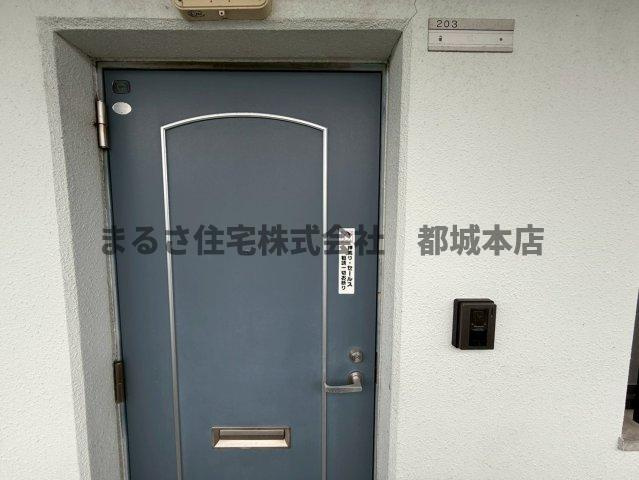 日の出マンションのロビー