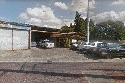 【外観】 | 大宮台ガレージ倉庫 | 事務所の建物も使えます