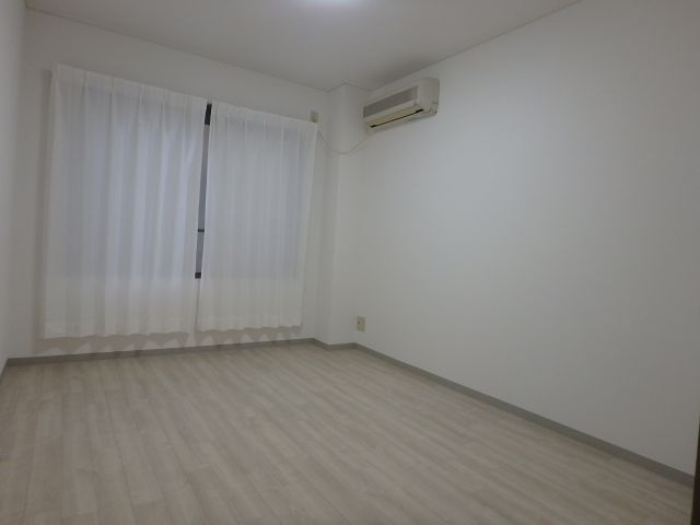 ハウスエントベーレの洋室