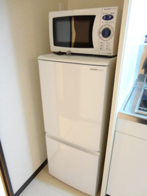 【内装】 | レオネクストＮａｋａｊｙｕ | ☆冷蔵庫＆電子レンジ付☆