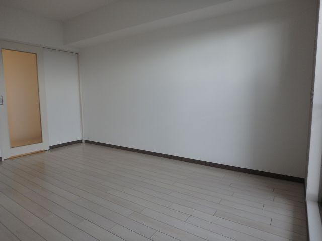 ラ・フォーレ久宝園の洋室