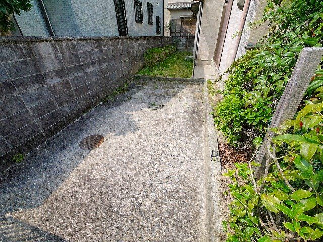 相楽川ノ尻戸建の駐車場