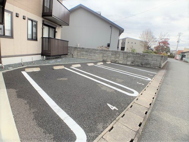 Ｄ-ｒｏｏｍⅠ（ディールームアイ）の駐車場