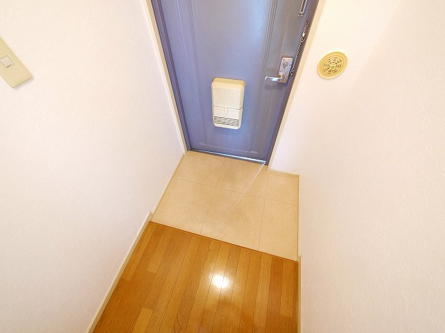 シティコープ新大宮の玄関